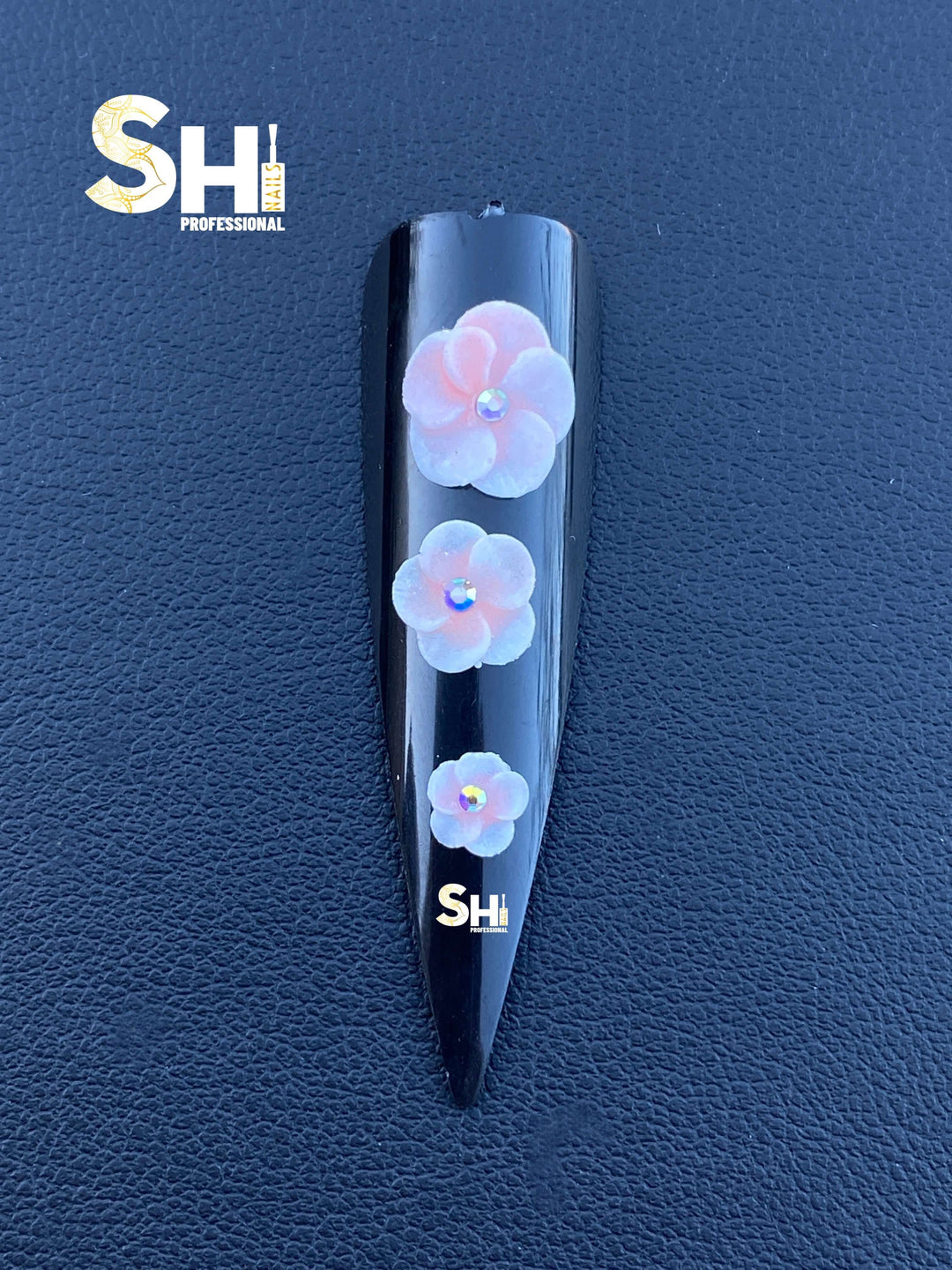 3-D Garden Pansy Shi Professional
