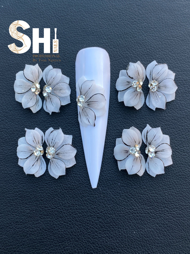Hand Painted Sweetheart Shi Professional