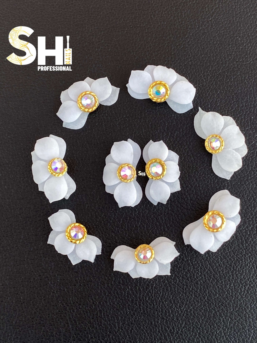3-D Gold Charm Sweetheart Shi Professional