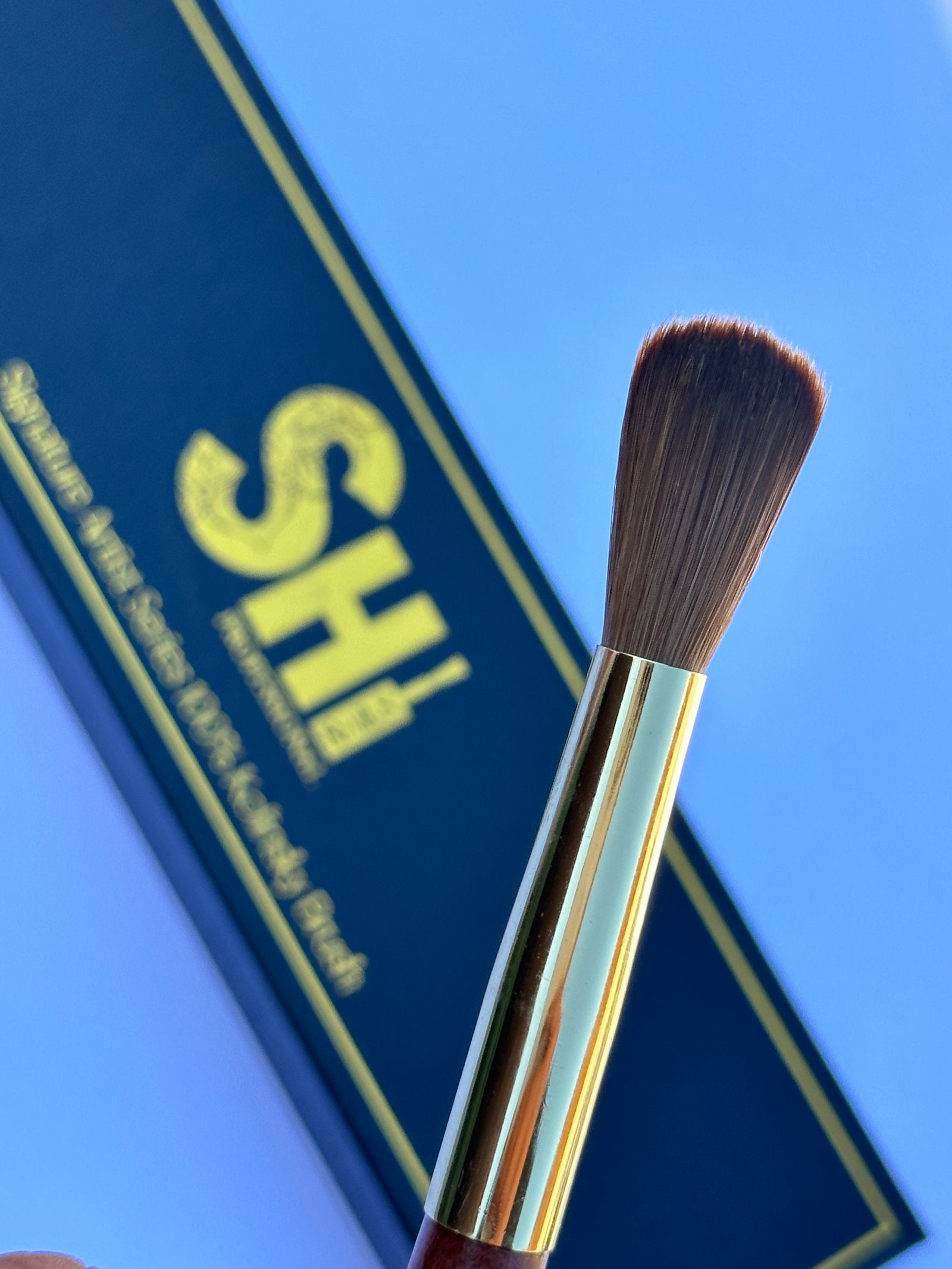 Elevate your nail game with SHi® Kolinsky Sable Acrylic Brushes! Crafted from 100% pure Kolinsky bristles, these professional-grade brushes provide unmatched precision and absorption for flawless acrylic application every time. Shi Professional